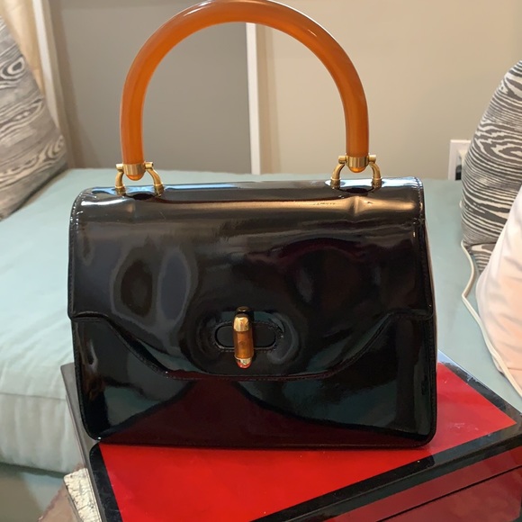 Gucci patent handbag *Authentic - Picture 3 of 15